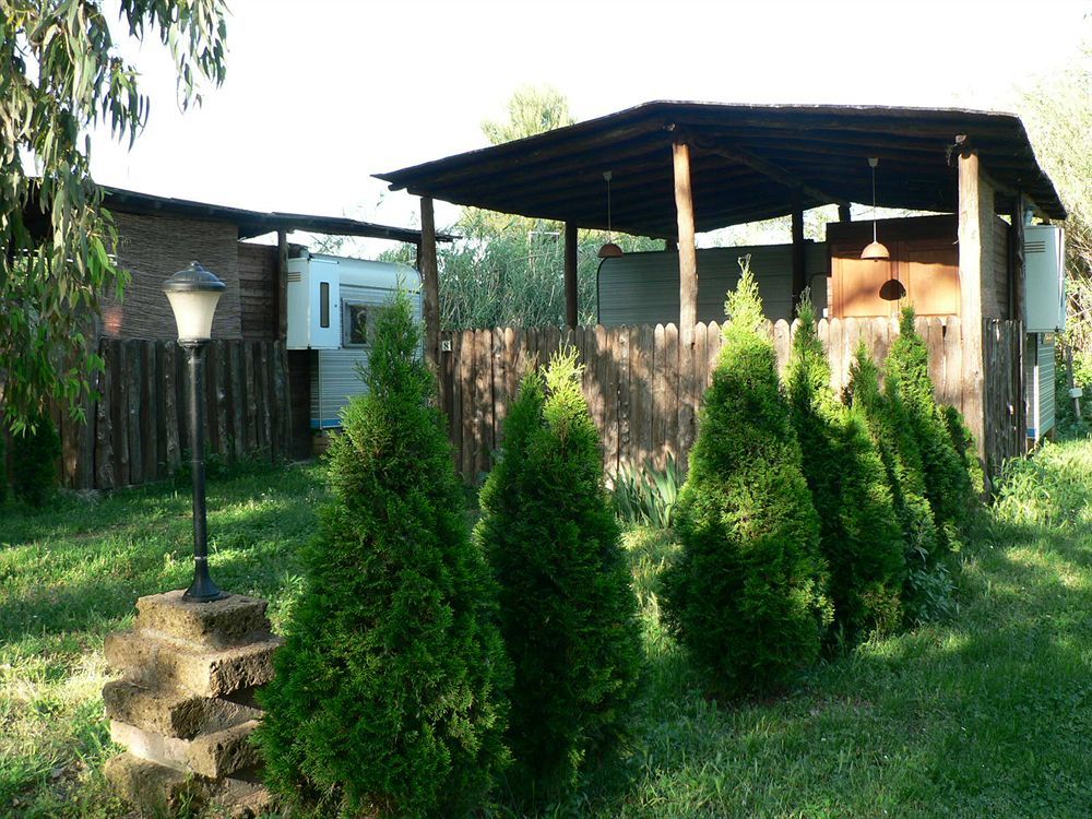 International Glamping Lago Di Bracciano Trevignano Romano Zewnętrze zdjęcie