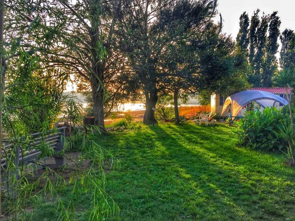 International Glamping Lago Di Bracciano Trevignano Romano Zewnętrze zdjęcie